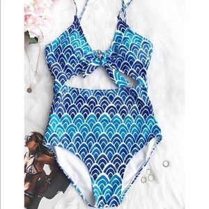 CUPSHE one piece 💙